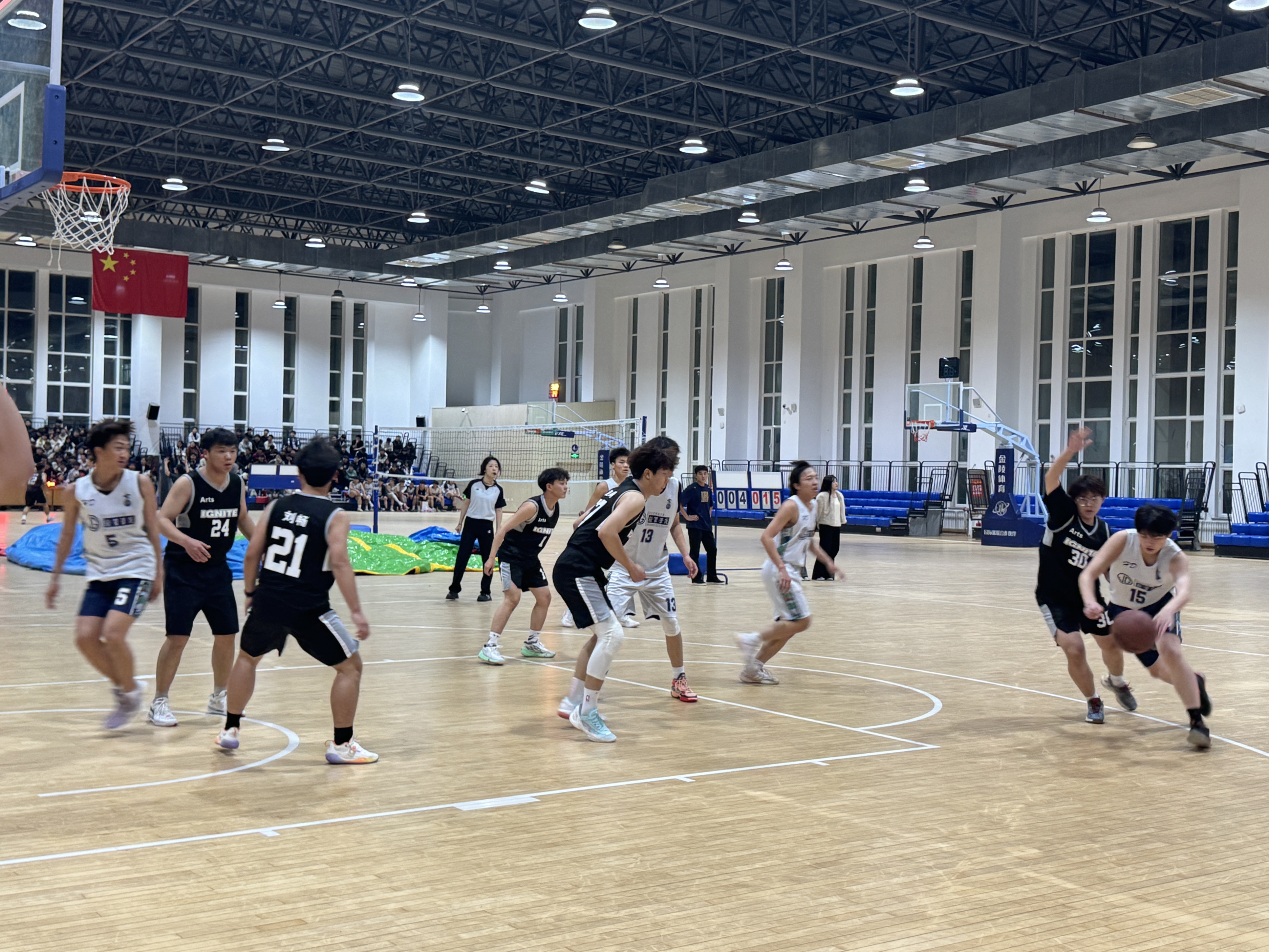 迎“篮”而上 永不言弃——BETVICTOR伟德“新生杯”篮球赛圆满落幕